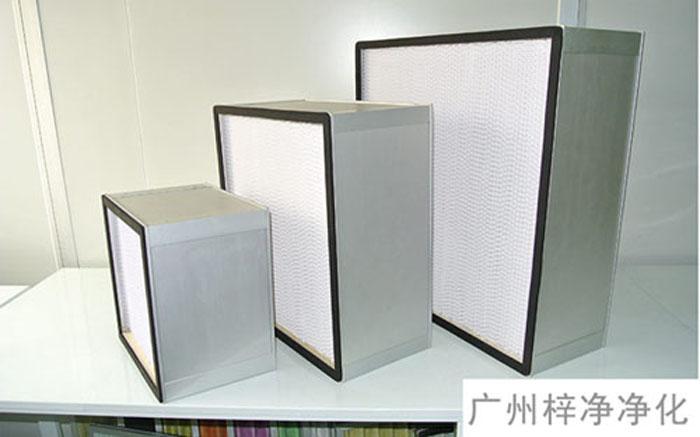 F-S有隔板中效空氣過(guò)濾器主要用于制藥、電子、食品廠房中潔凈/空調(diào)/通風(fēng)系統(tǒng)的中級(jí)過(guò)濾。