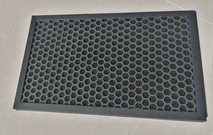 顆?；钚蕴窟^濾器又稱為顆粒活性炭過濾網(wǎng)或顆?；钚蕴靠諝膺^濾器